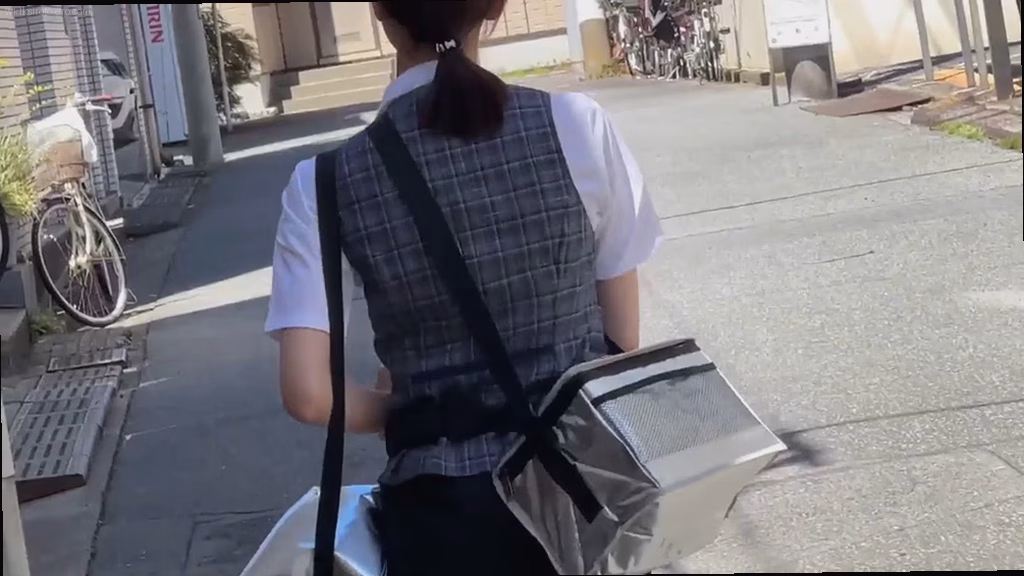 シーン2：隠し撮りの罠 3