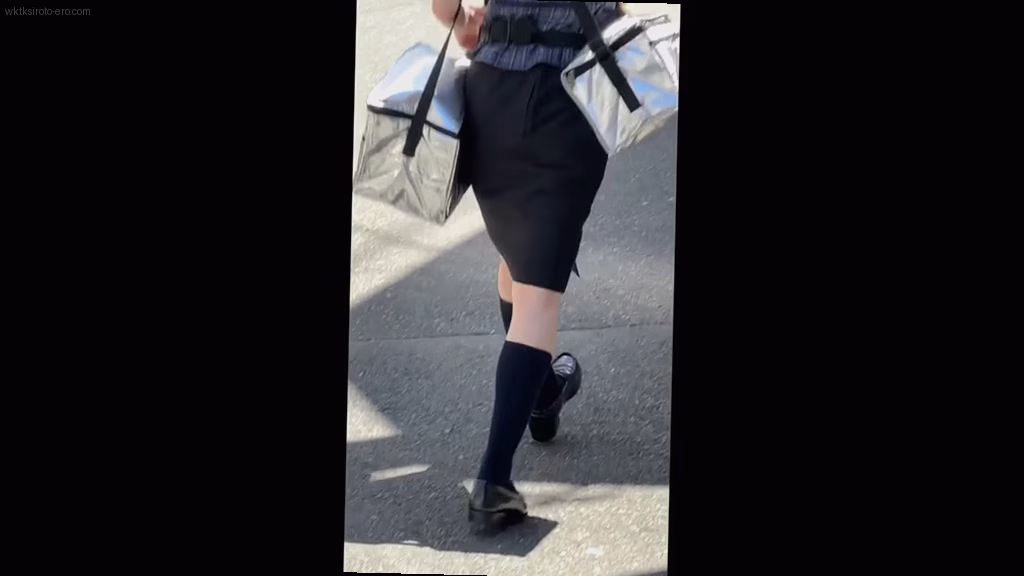 シーン2：隠し撮りの罠 4